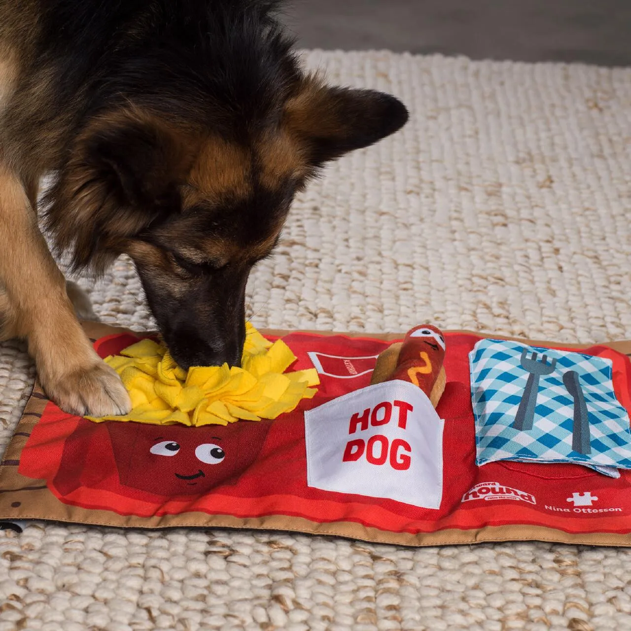 Outward Hound Activity Matz - Fast Food Fun